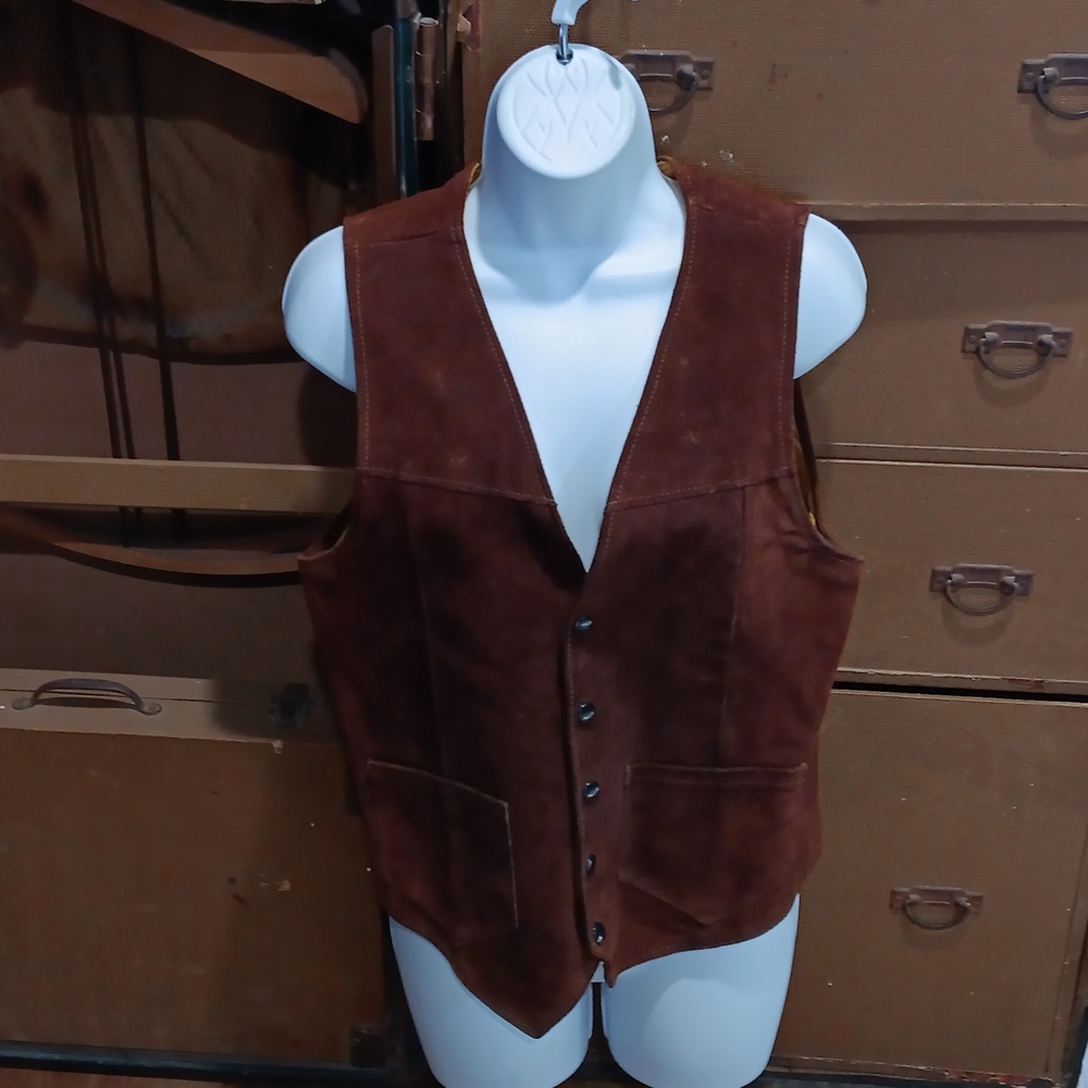 JOO KAY LEATHER VEST.    #5247